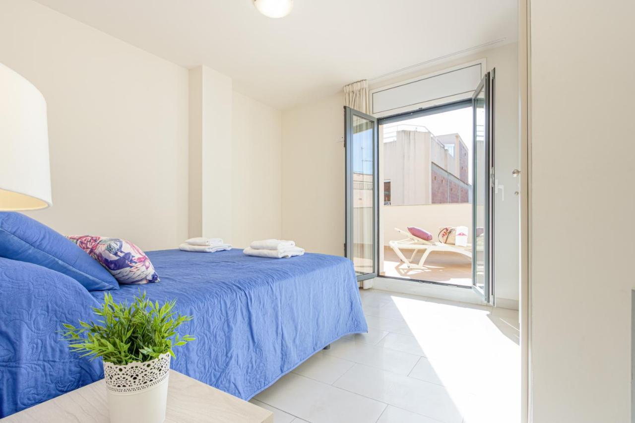 Apart-Rent Apartment Francesc Macia Penthouse 2000 Roses Exterior photo